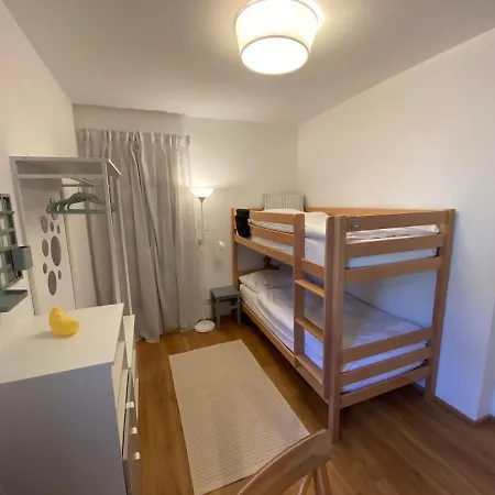 Hawei in Vienna - Doppelhaushälfte mit Garten und Pool zur Mitbenutzung Exterior foto