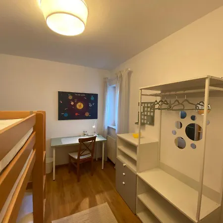 Hawei in Vienna - Doppelhaushälfte mit Garten und Pool zur Mitbenutzung Exterior foto