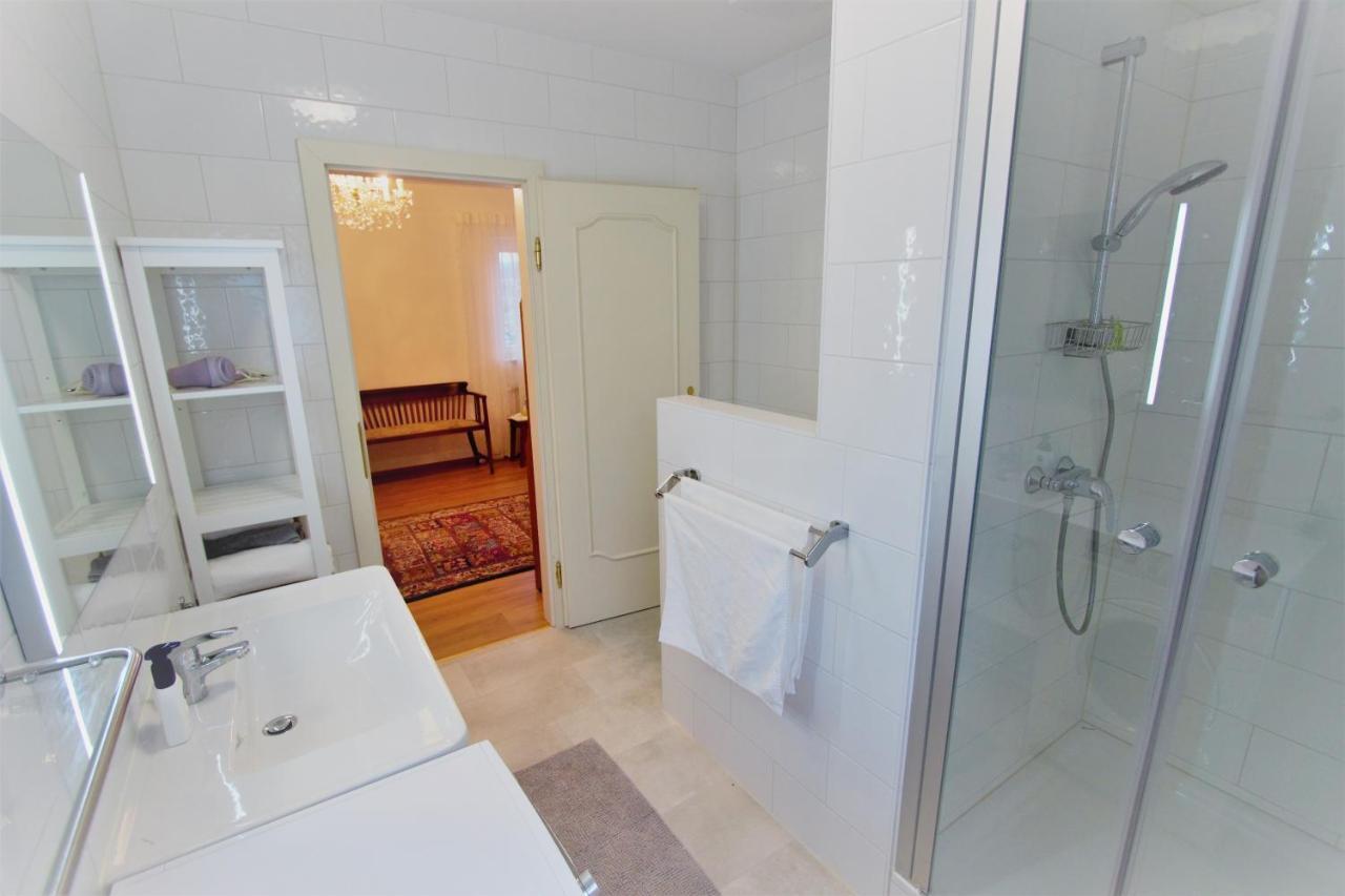 Apartment Christl - Mit Garten Und Pool Zur Mitbenutzung