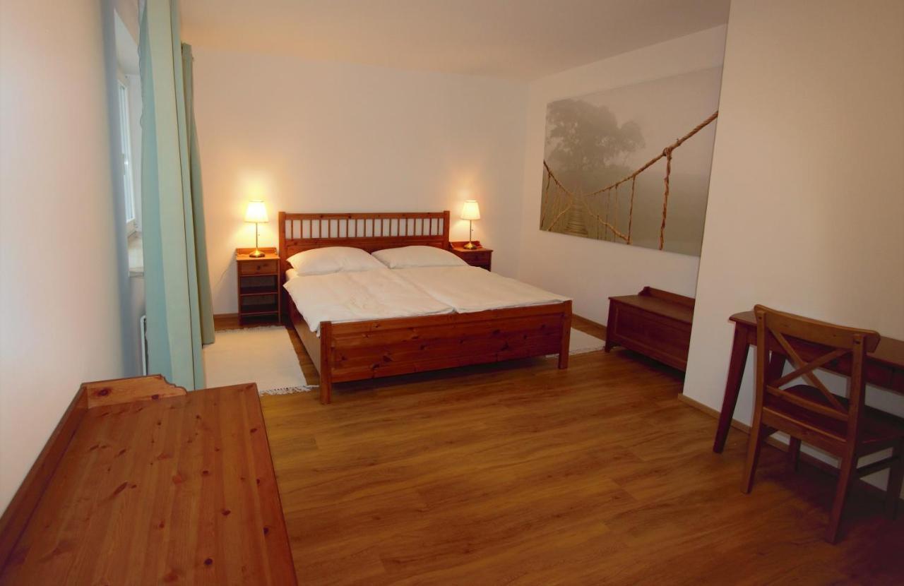 Apartment Christl - Mit Garten Und Pool Zur Mitbenutzung *